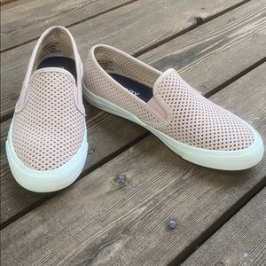 Sperry Topsider Blush Slip-ons